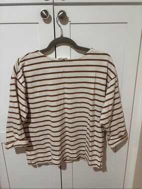 Women's Top